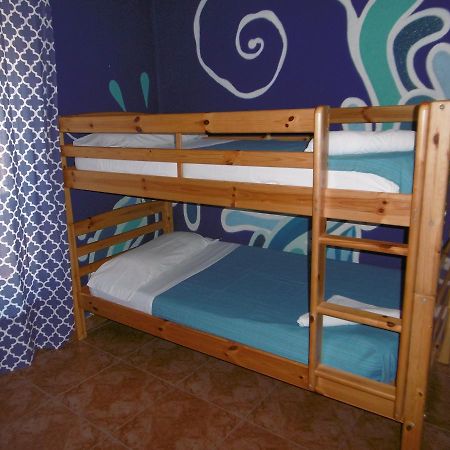 Hostal El Cid Valencia Room photo